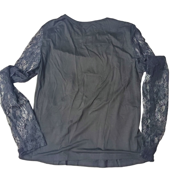 ✨️3/20 Long Sleeve Black Tee Size L - Picture 3 of 5